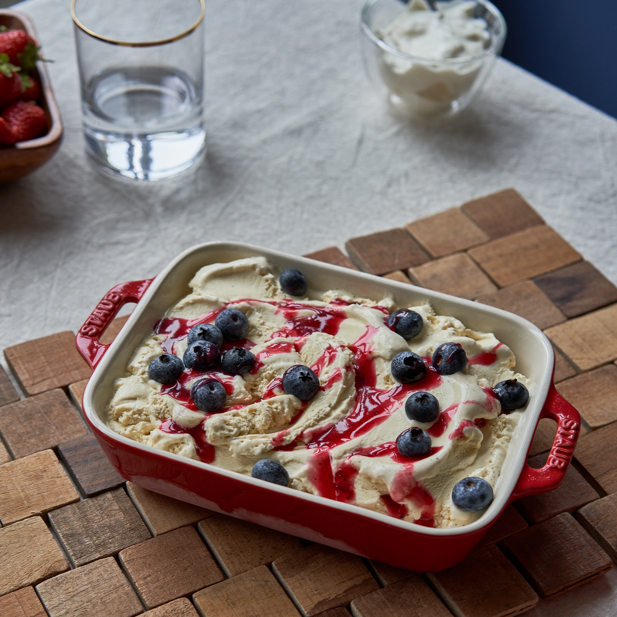 STAUB - Ceramique oven form | rectangular | 27 cm | cherry red