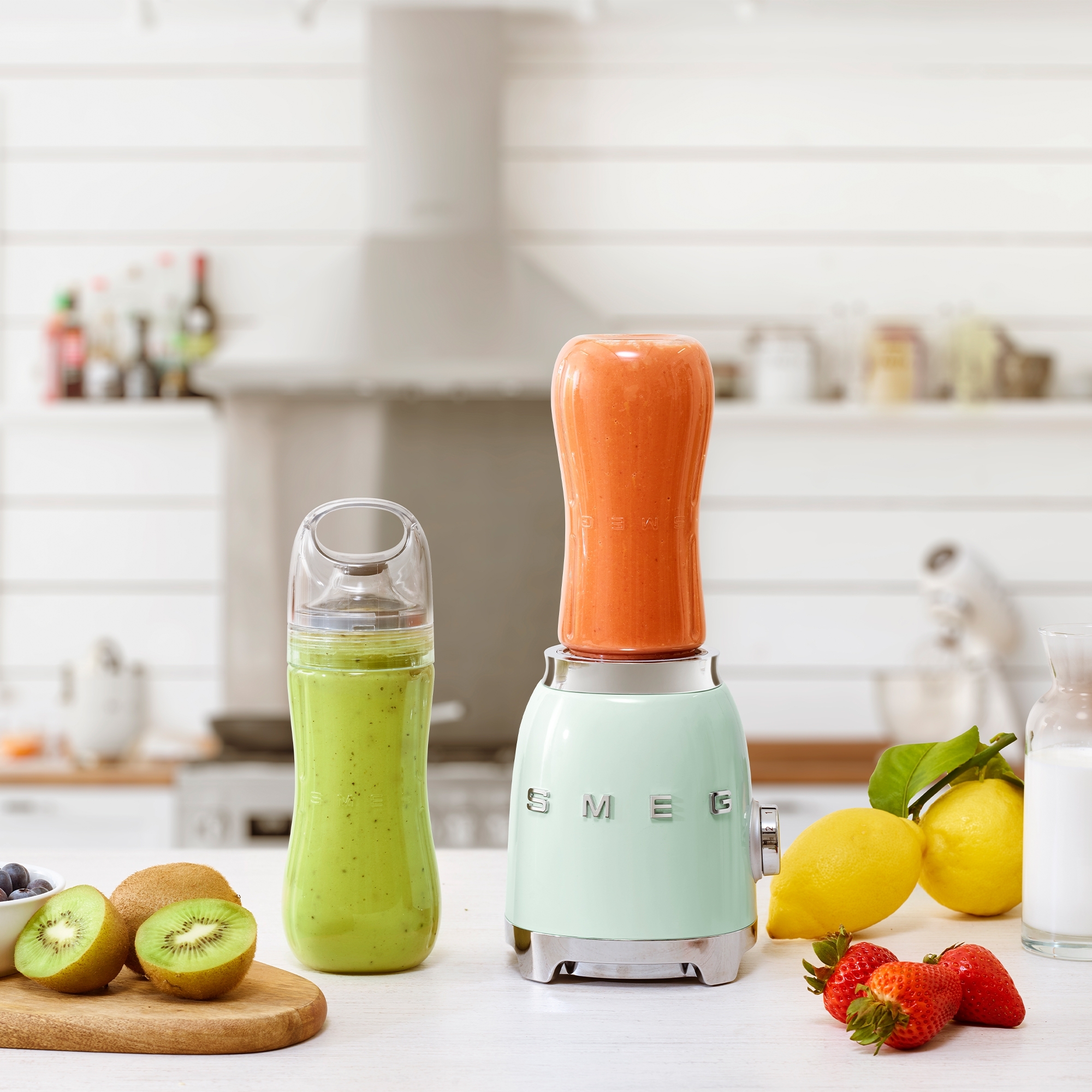 Smeg - Mini blender - design line style The 50 ° years