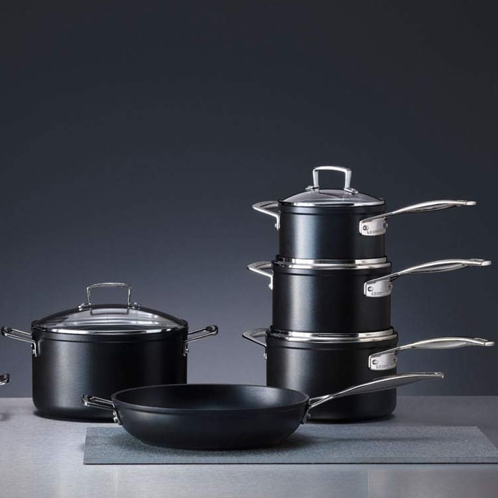 Le Creuset - Non-Stick Wok Pan