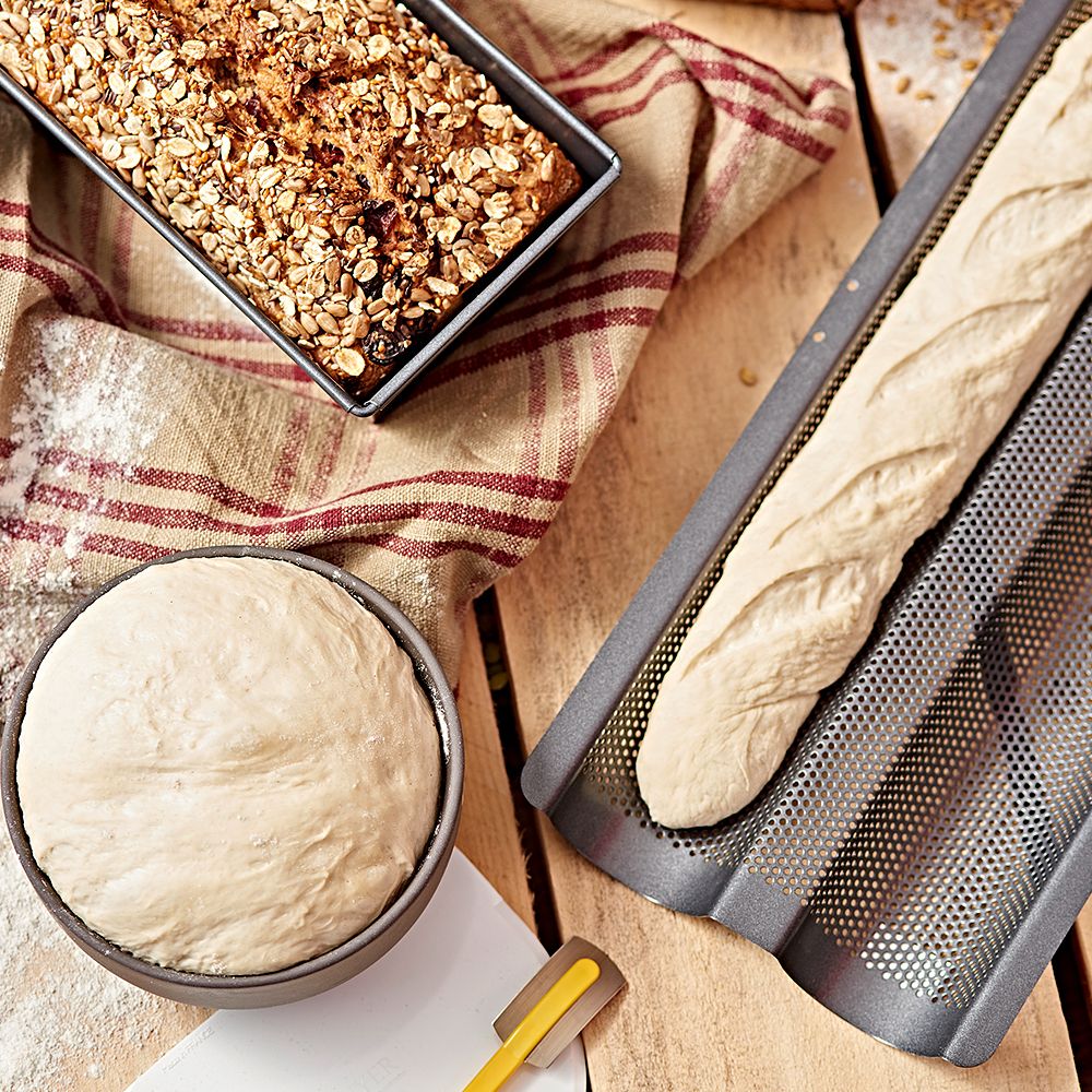 de Buyer - Perforated non-stick iron baking tray