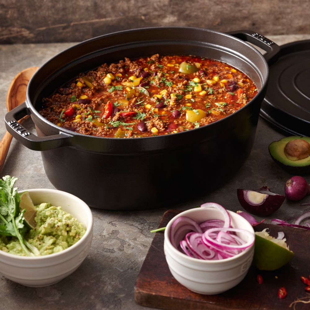 STAUB - Cocotte | oval | 29 cm | black