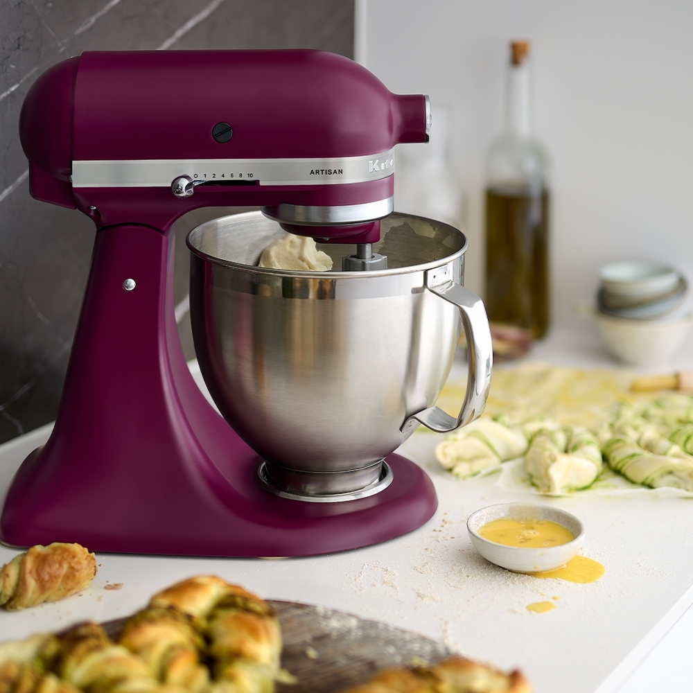 KitchenAid - Artisan Stand Mixer 5KSM195PS - Beetroot