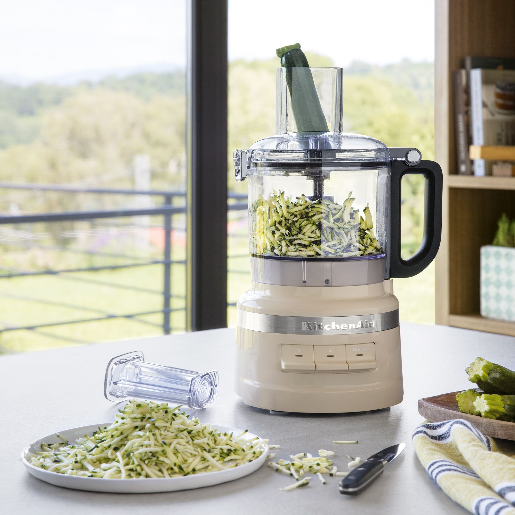 KitchenAid - 1,7 L Food Processor - Creme