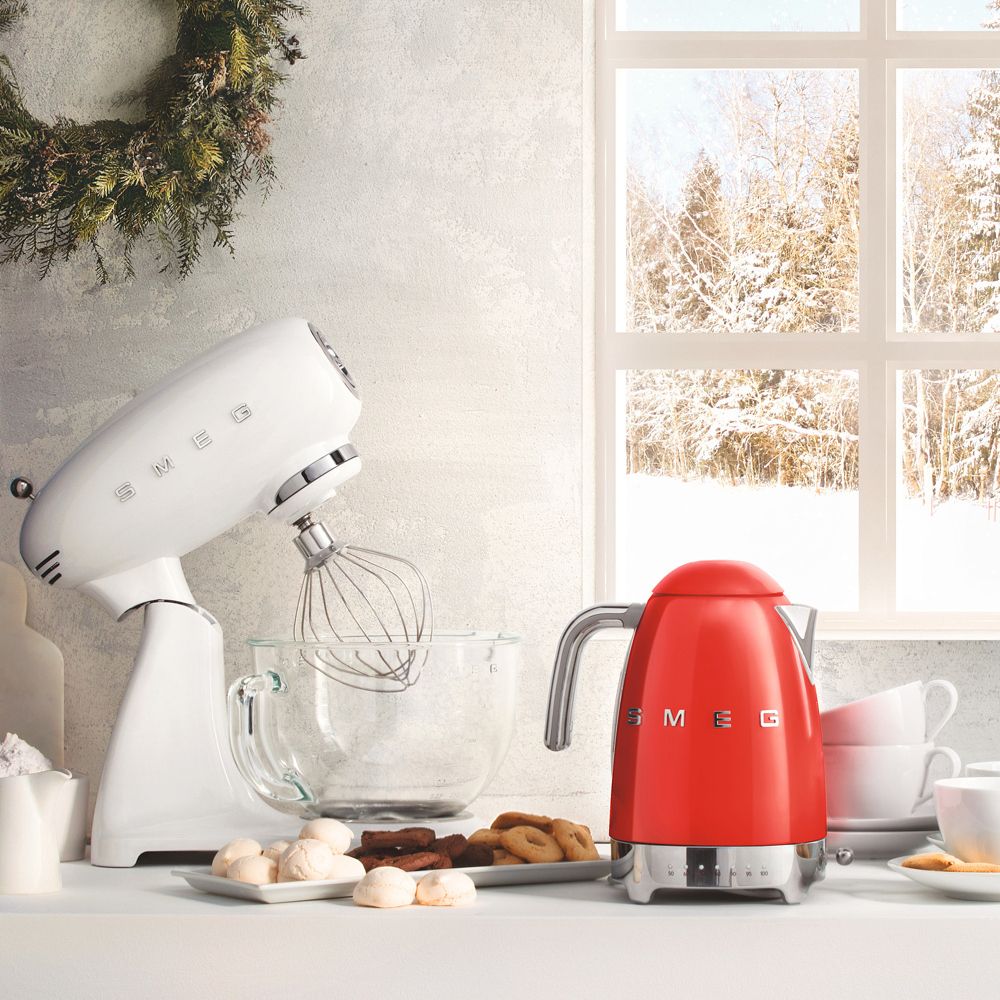 Smeg - 1.7 L kettle with adjustable temperature setting - design line style The 50 ° years