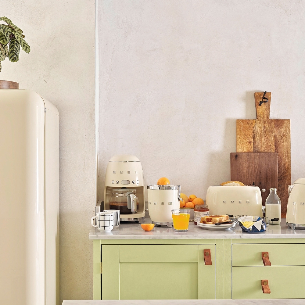 Smeg - Zitruspresse - Designlinie Stil Der 50° Jahre Creme