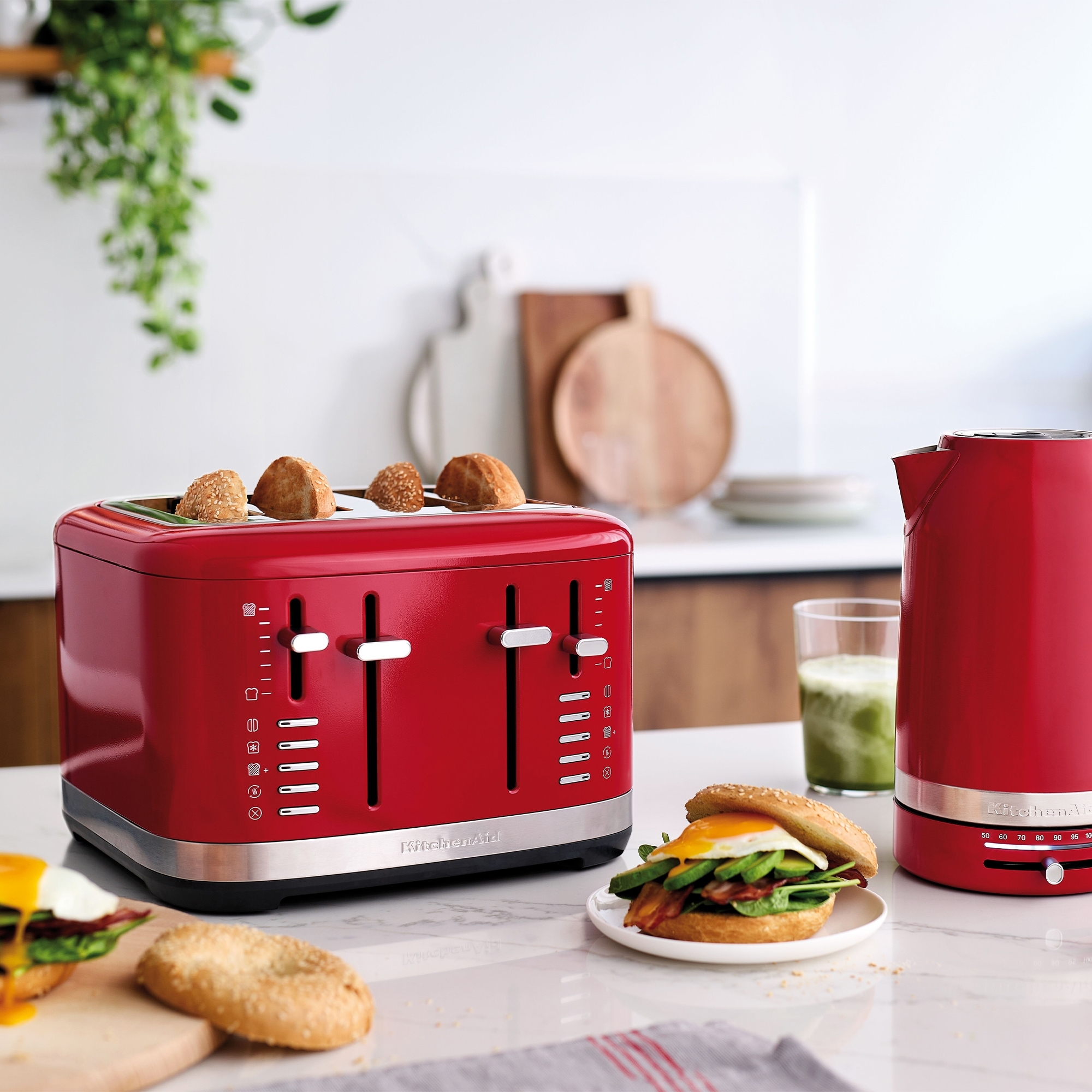 KitchenAid - Toaster mit manueller Bedienung für 4 Scheiben -Empire Rot